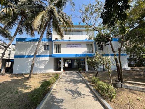 DIAMOND & GEM DEVELOPMENT CORPORATION LIMITED project photo 1 in Sursez, Surat